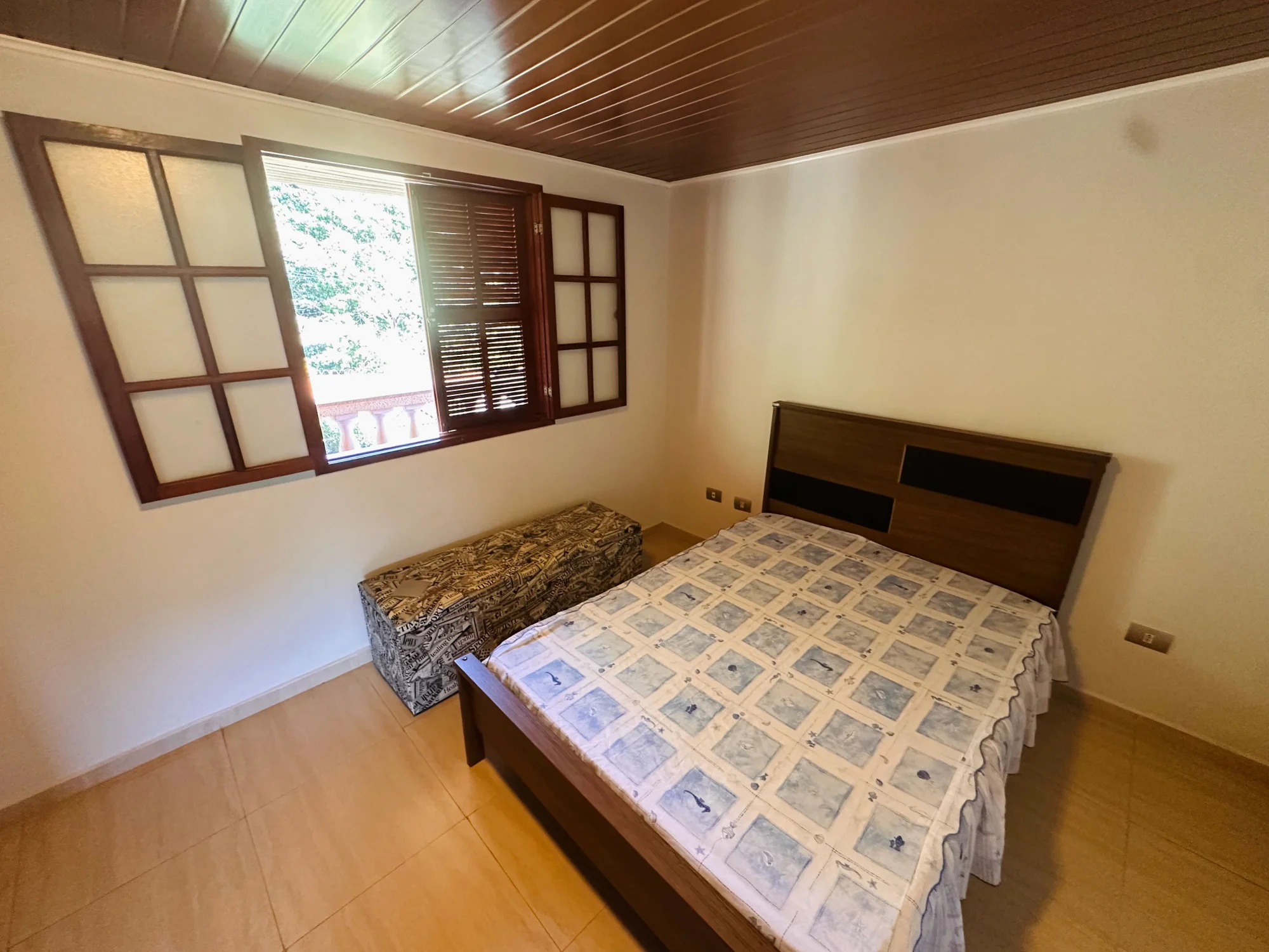 Banheiro com armário